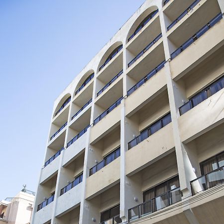 Burlington Apartments San Ġiljan Buitenkant foto