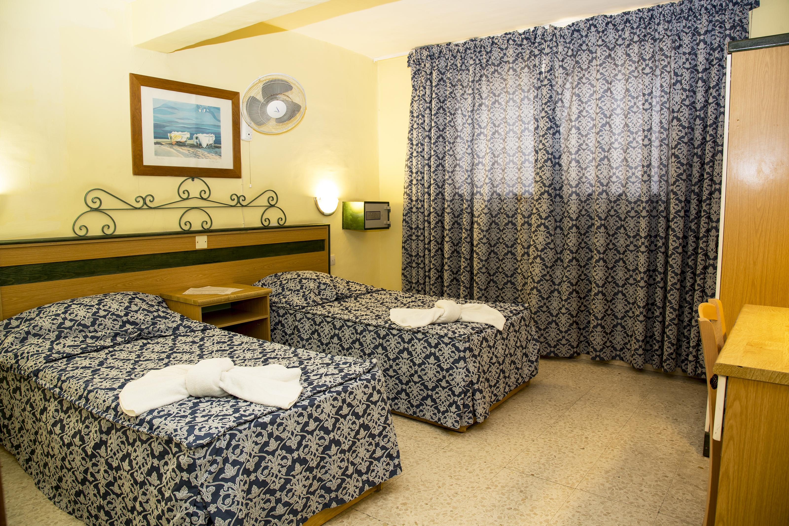 Burlington Apartments San Ġiljan Buitenkant foto