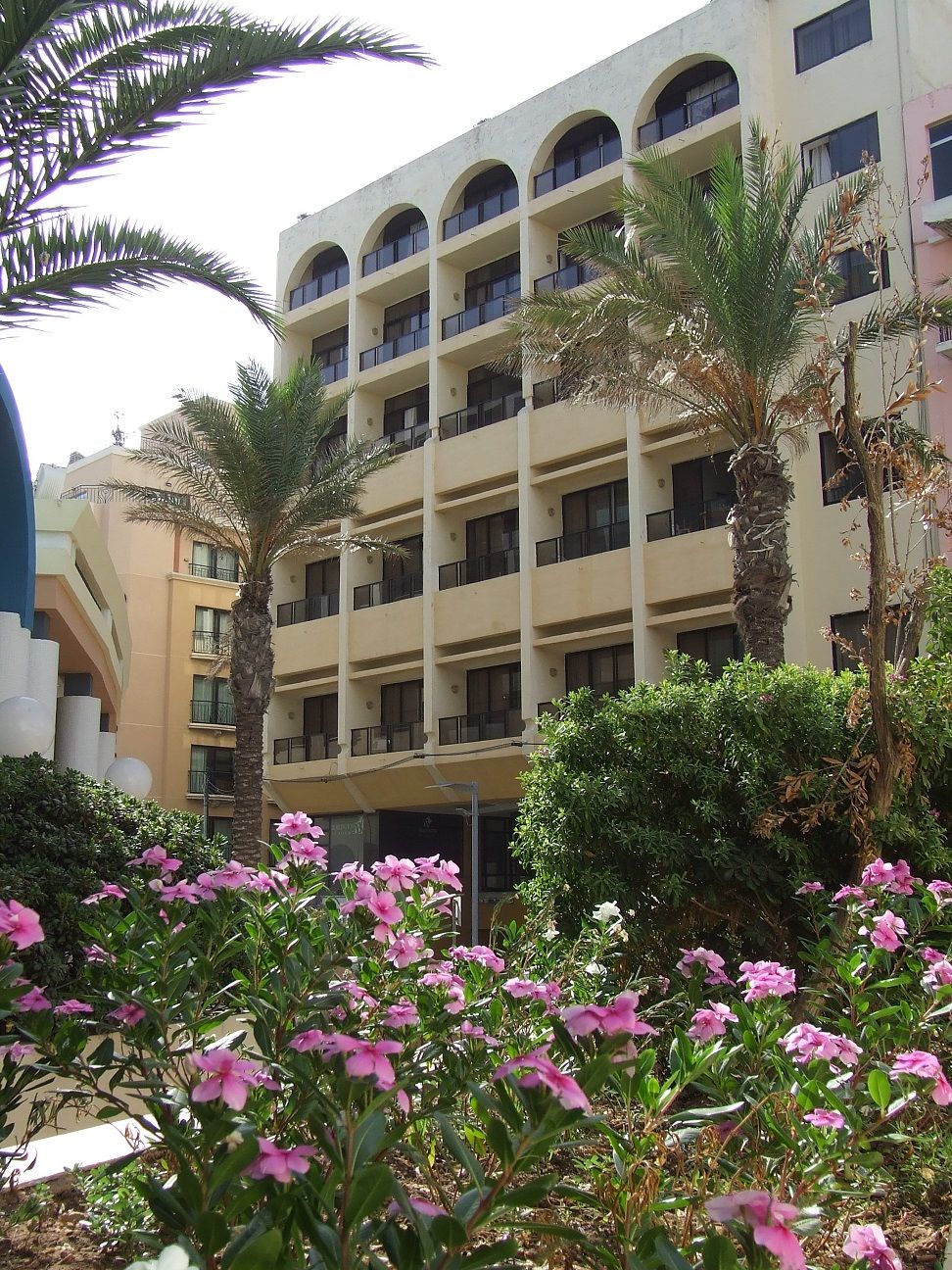 Burlington Apartments San Ġiljan Buitenkant foto