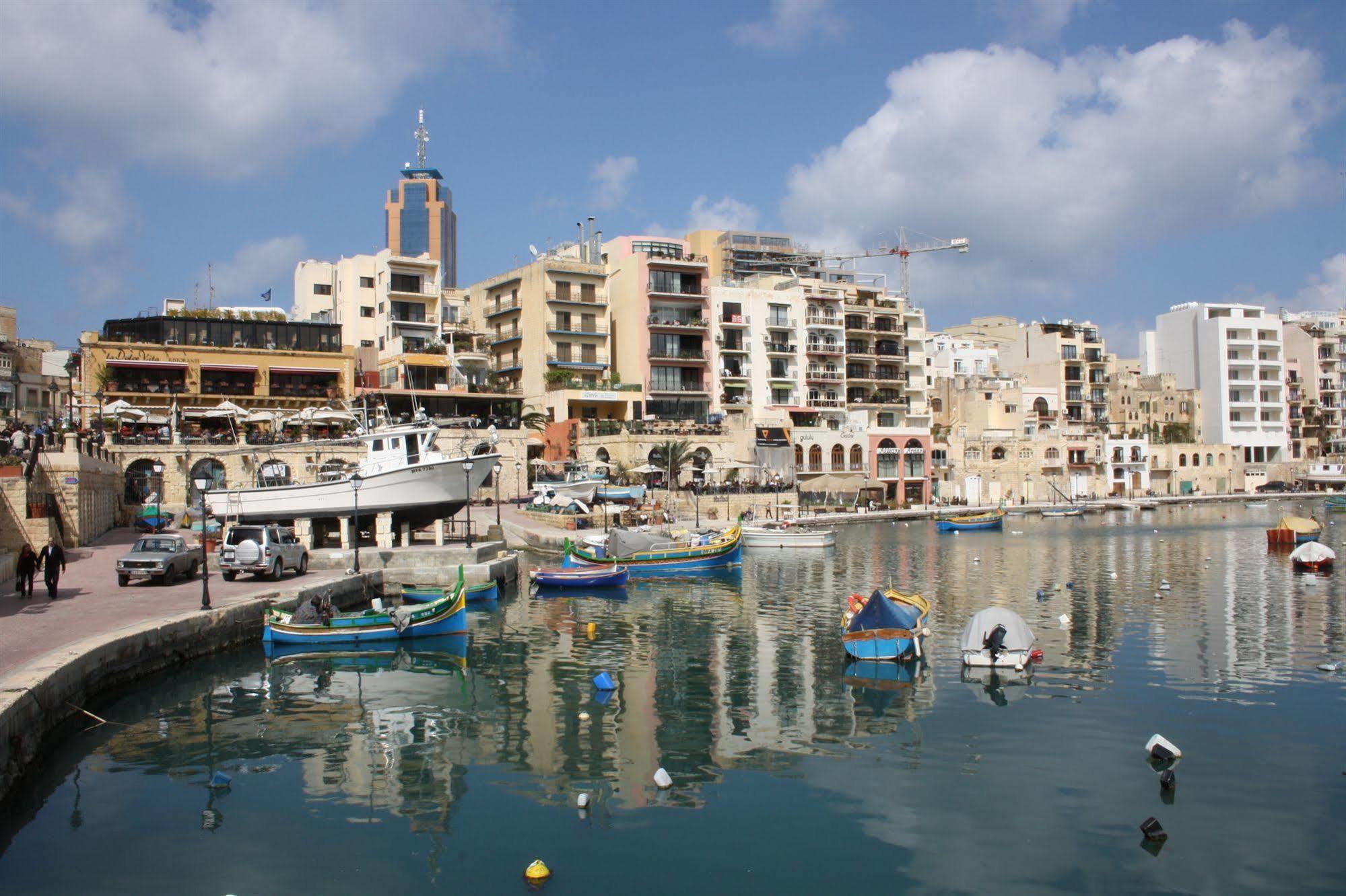 Burlington Apartments San Ġiljan Buitenkant foto